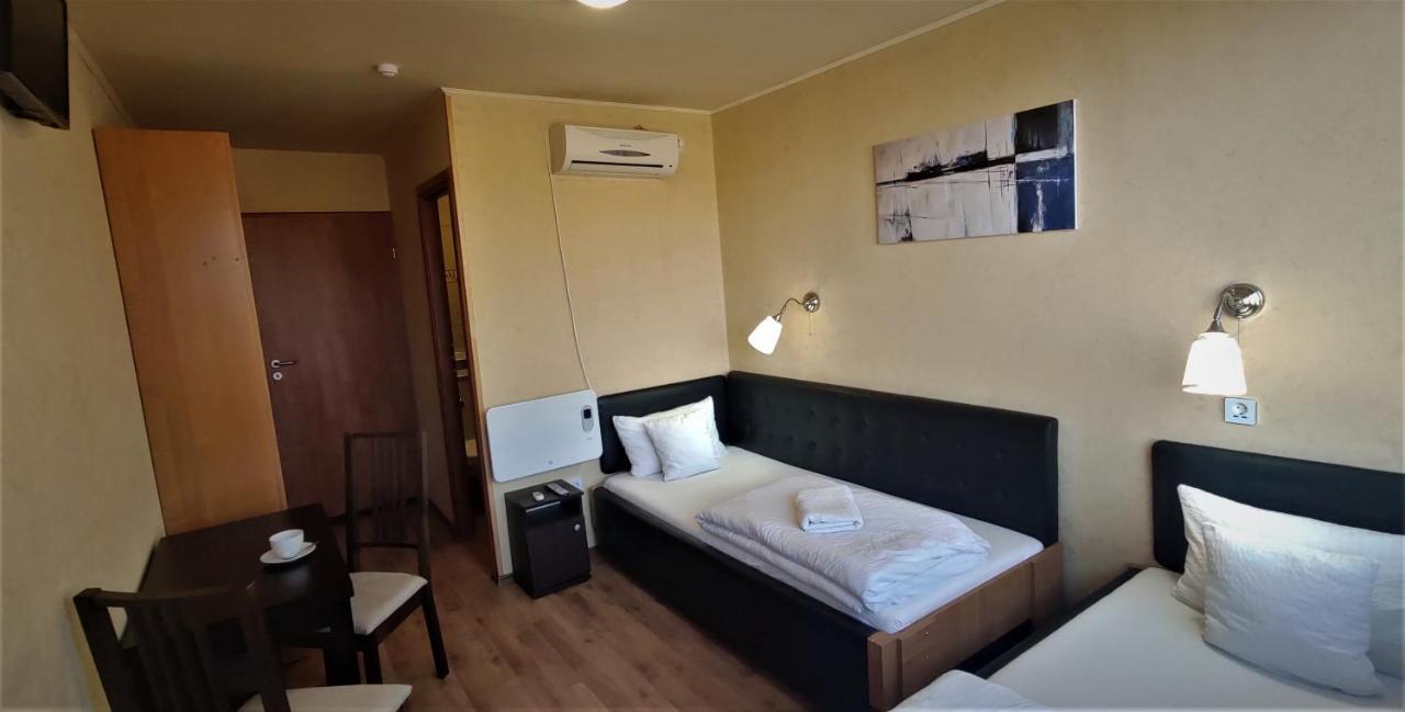 Silver Park Vendeghaz Berettyóújfalu Exteriör bild